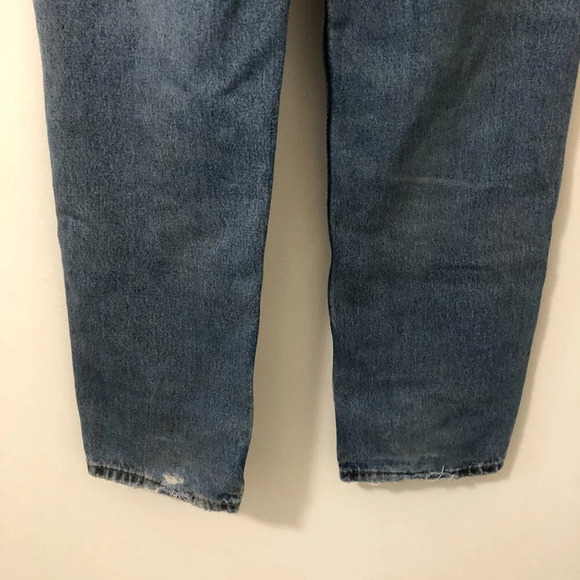 Levi's Straight Leg 34 x 32 Blue Light Medium  Wash Jeans - Picture 6 of 10